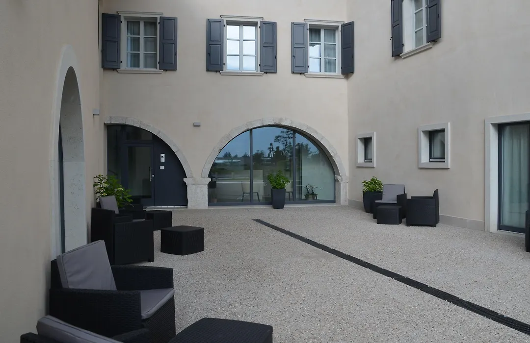 Borgo San Nazzaro-1
